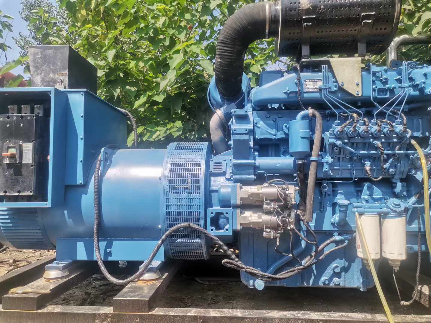 顺义详细说明降低 800kW 柴油发电机输出电流波动的方法